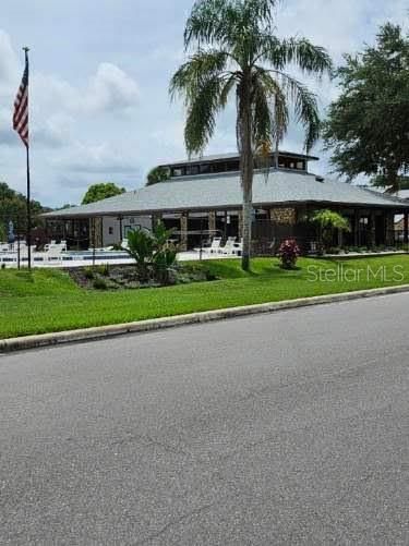 For Sale: $265,000 (2 beds, 2 baths, 1686 Square Feet)
