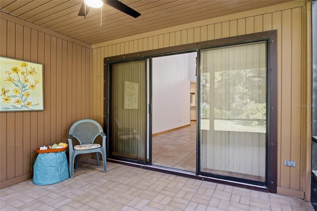 For Sale: $265,000 (2 beds, 2 baths, 1686 Square Feet)