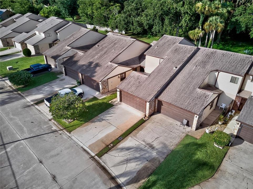 For Sale: $265,000 (2 beds, 2 baths, 1686 Square Feet)