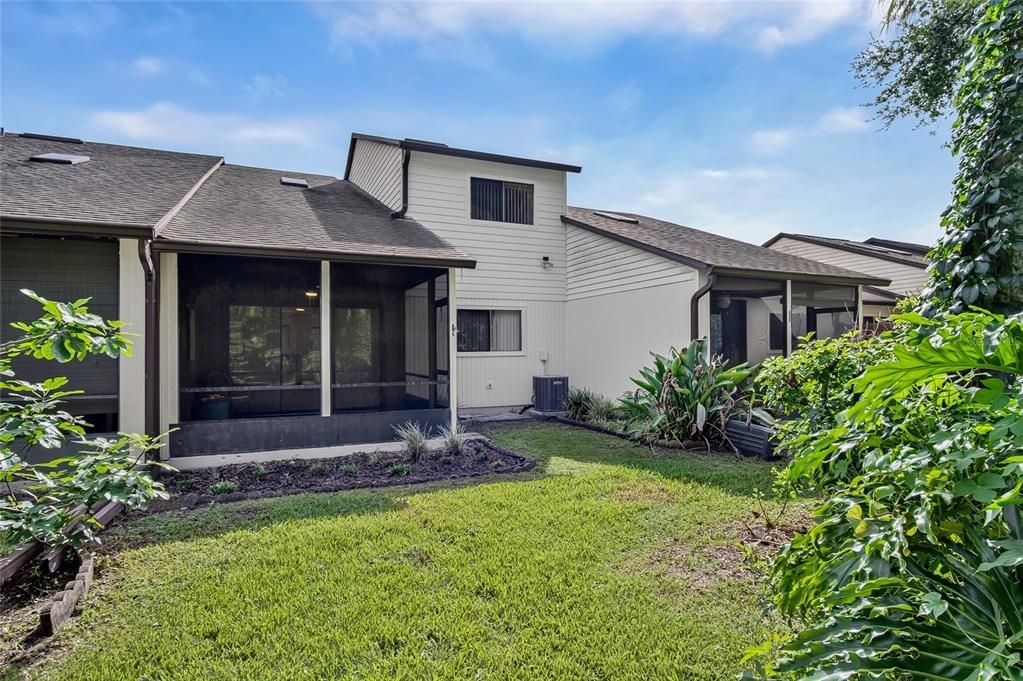 For Sale: $265,000 (2 beds, 2 baths, 1686 Square Feet)