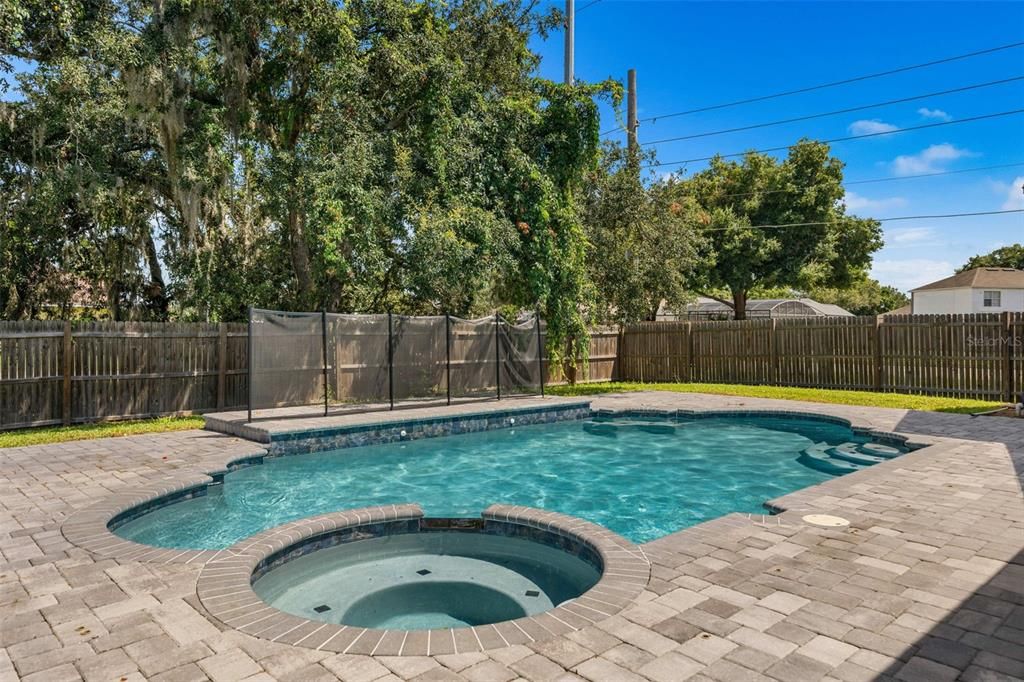 For Sale: $500,000 (4 beds, 3 baths, 2423 Square Feet)