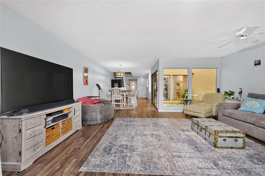 For Sale: $254,900 (3 beds, 2 baths, 2059 Square Feet)