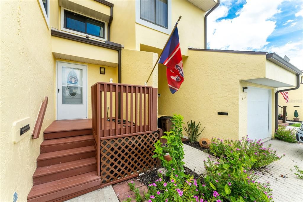 For Sale: $254,900 (3 beds, 2 baths, 2059 Square Feet)