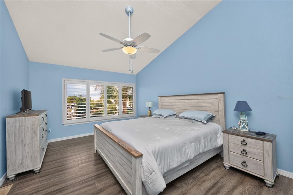 For Sale: $254,900 (3 beds, 2 baths, 2059 Square Feet)