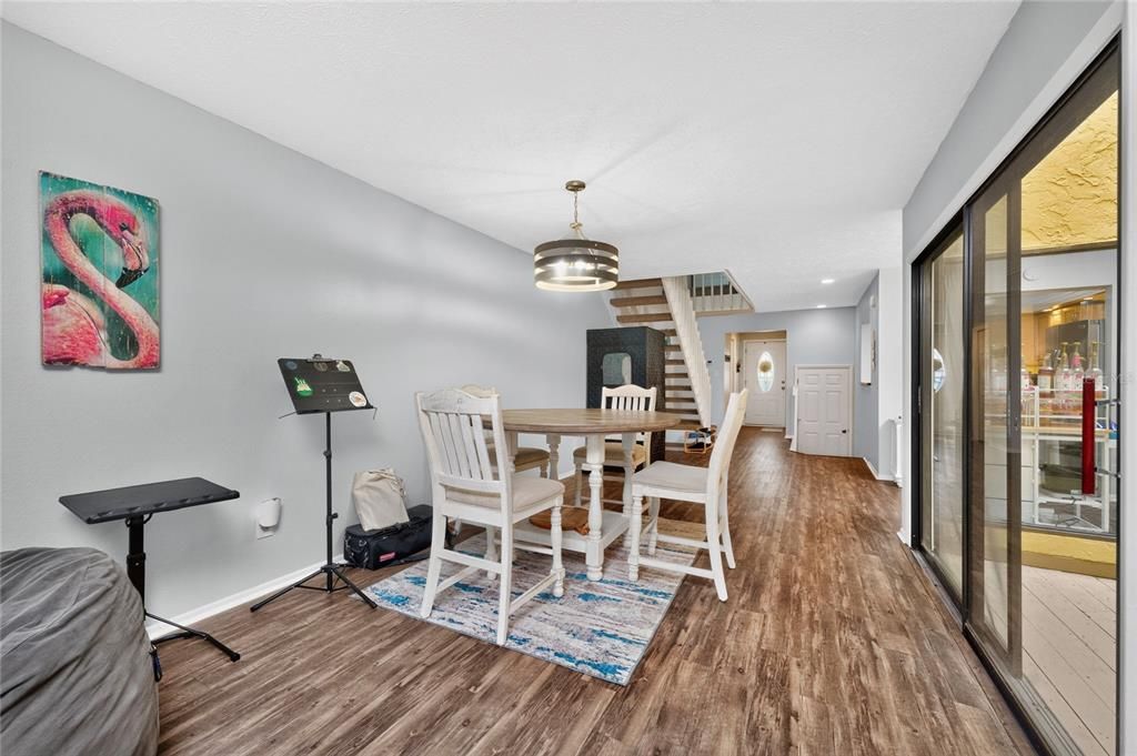 For Sale: $254,900 (3 beds, 2 baths, 2059 Square Feet)