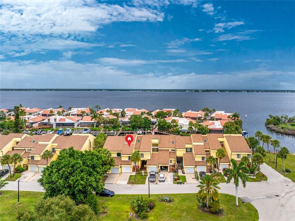 For Sale: $254,900 (3 beds, 2 baths, 2059 Square Feet)