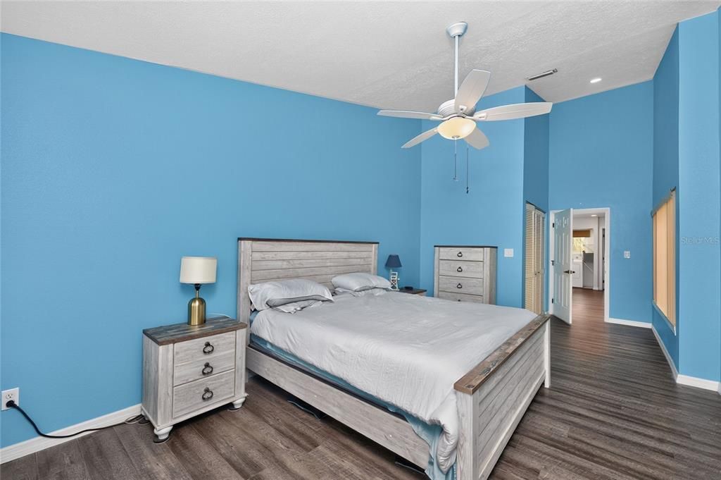 For Sale: $254,900 (3 beds, 2 baths, 2059 Square Feet)