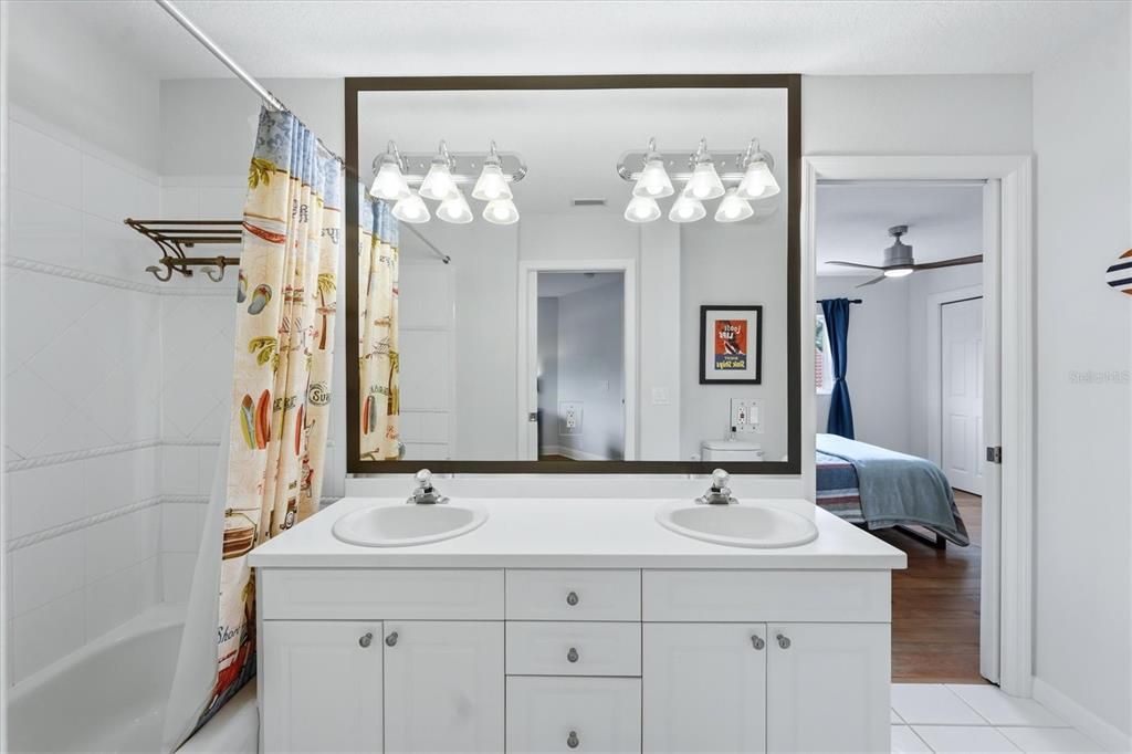 For Sale: $1,025,000 (4 beds, 3 baths, 3127 Square Feet)