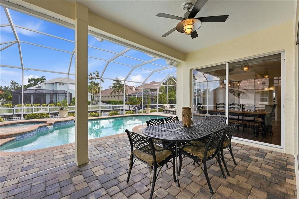 For Sale: $1,025,000 (4 beds, 3 baths, 3127 Square Feet)