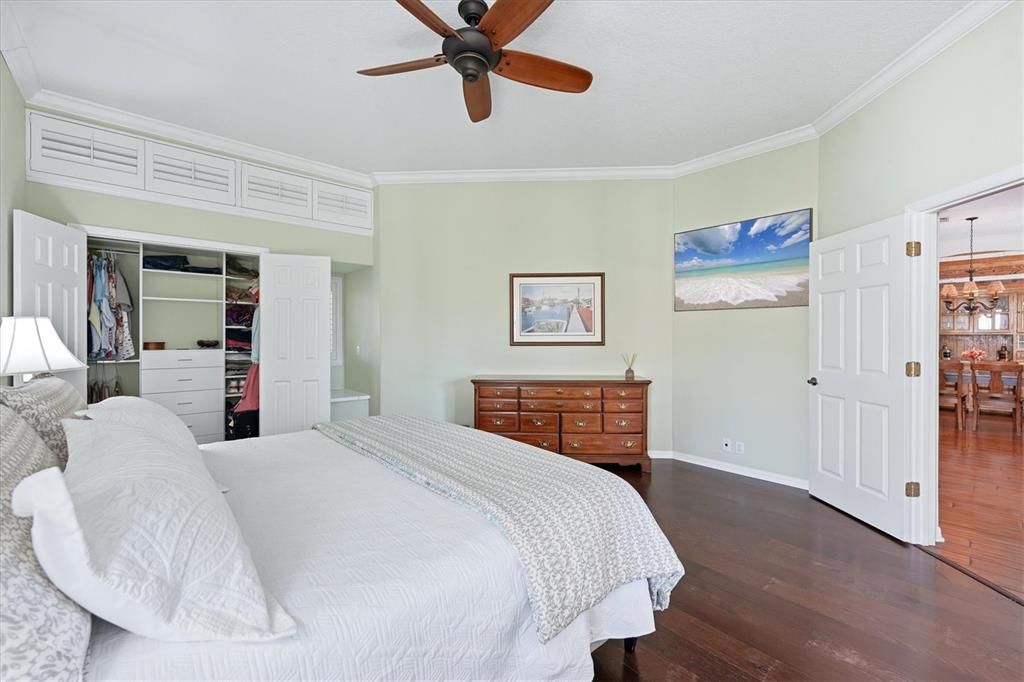 For Sale: $1,025,000 (4 beds, 3 baths, 3127 Square Feet)