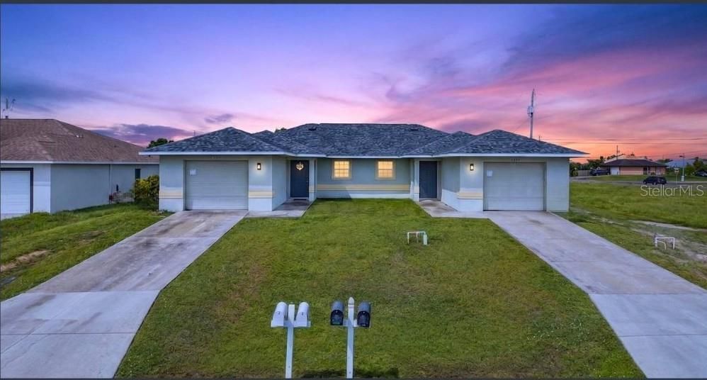 For Sale: $475,000 (6 beds, 4 baths, 2218 Square Feet)