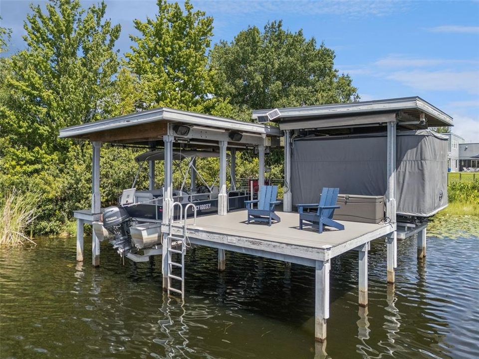 For Sale: $5,750,000 (5 beds, 4 baths, 6699 Square Feet)
