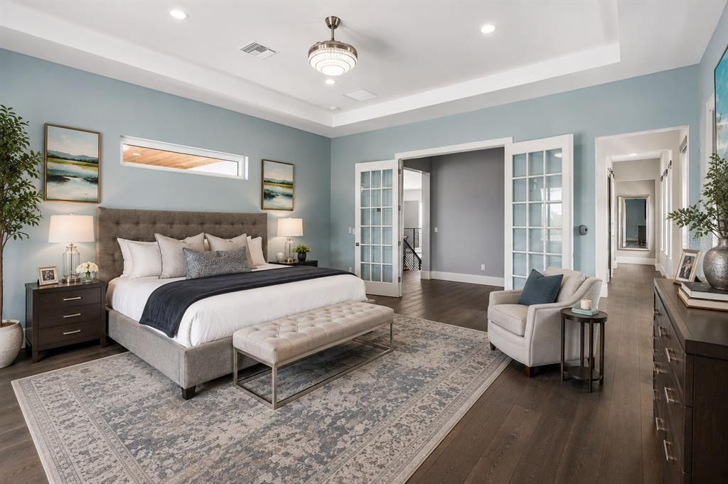 For Sale: $5,750,000 (5 beds, 4 baths, 6699 Square Feet)