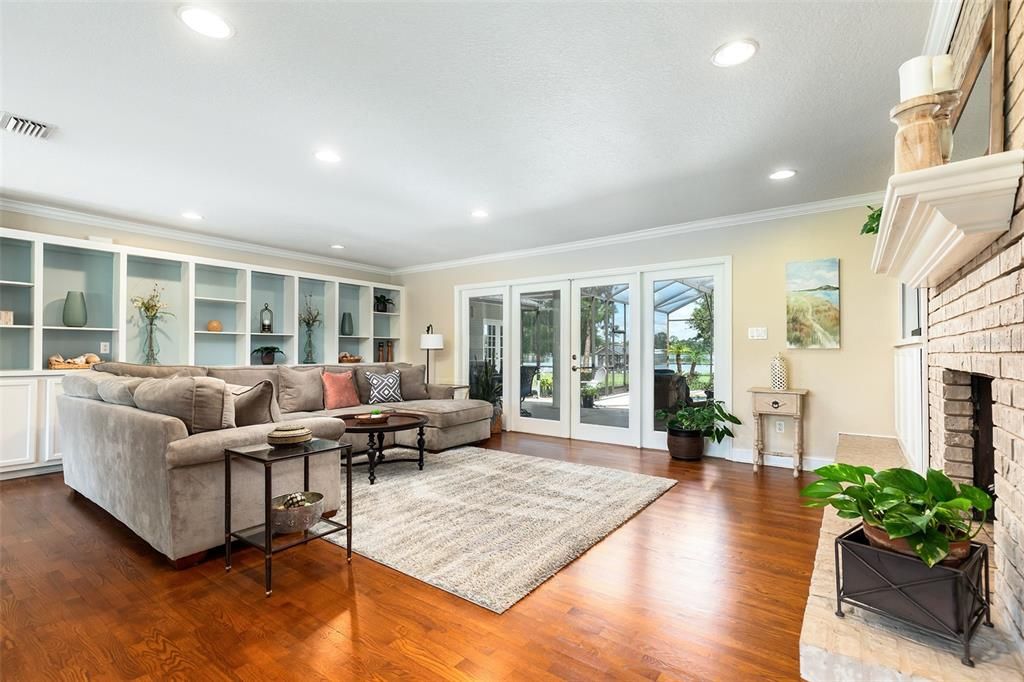 For Sale: $1,650,000 (4 beds, 3 baths, 3542 Square Feet)