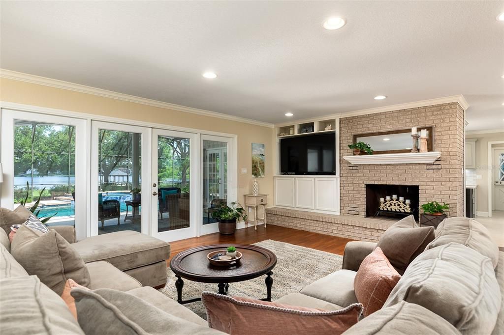 For Sale: $1,650,000 (4 beds, 3 baths, 3542 Square Feet)