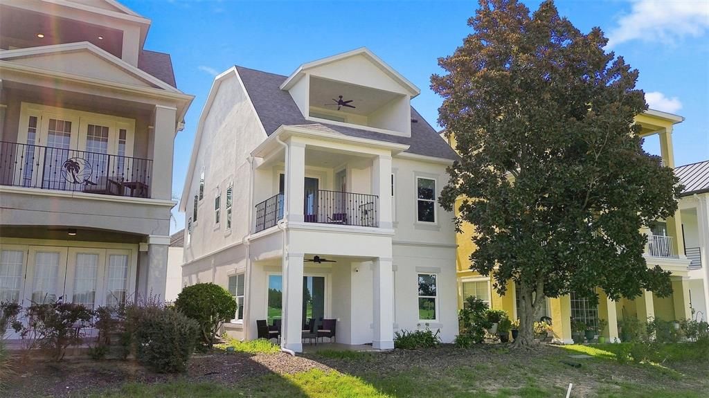 For Sale: $1,045,000 (7 beds, 5 baths, 3490 Square Feet)
