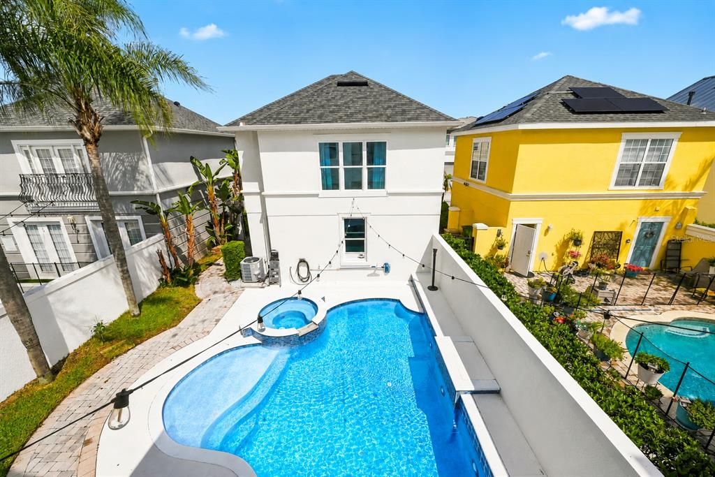 For Sale: $1,045,000 (7 beds, 5 baths, 3490 Square Feet)