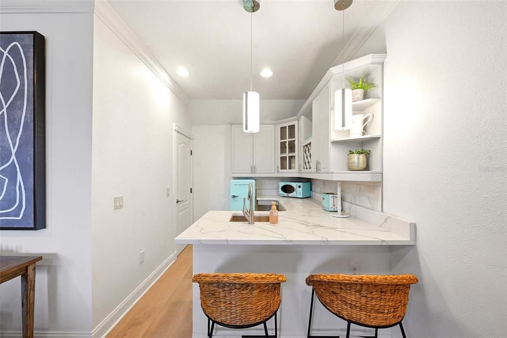 For Sale: $1,045,000 (7 beds, 5 baths, 3490 Square Feet)