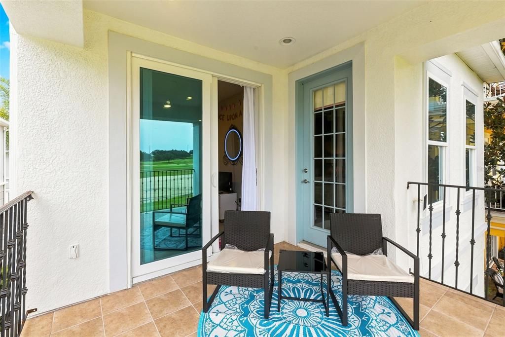 For Sale: $1,045,000 (7 beds, 5 baths, 3490 Square Feet)