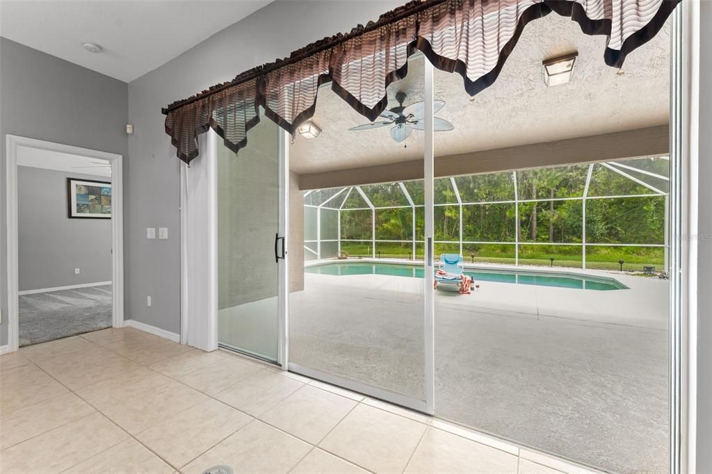 For Sale: $525,000 (4 beds, 2 baths, 1705 Square Feet)