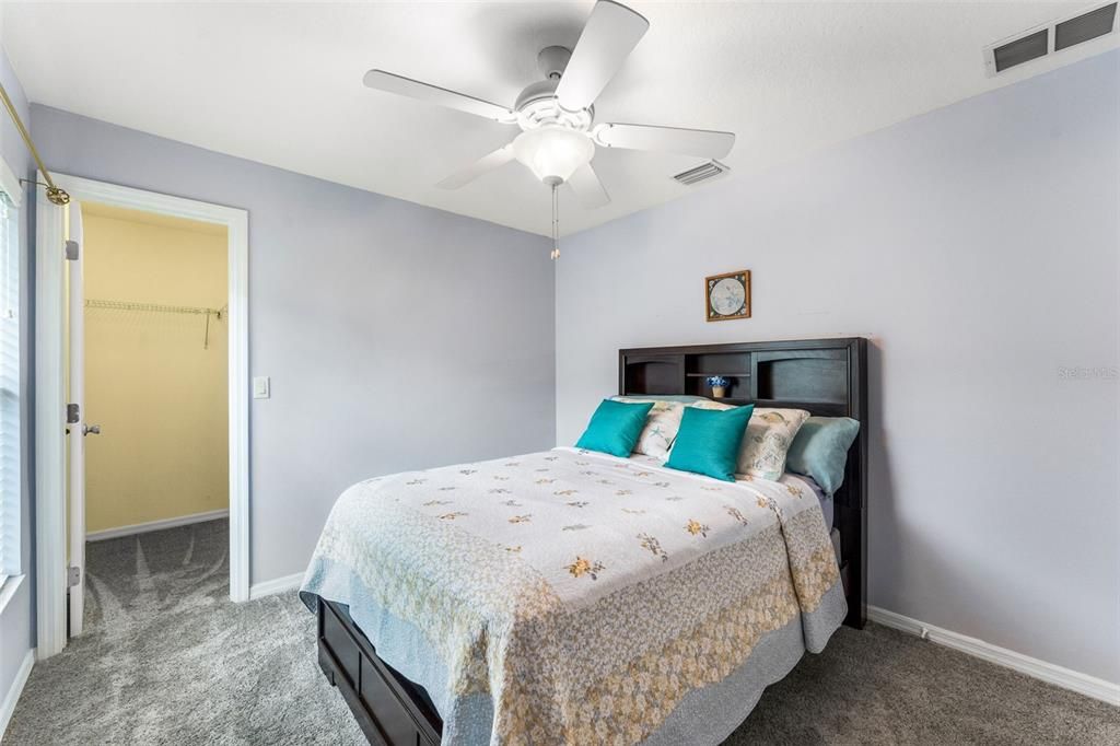 For Sale: $525,000 (4 beds, 2 baths, 1705 Square Feet)