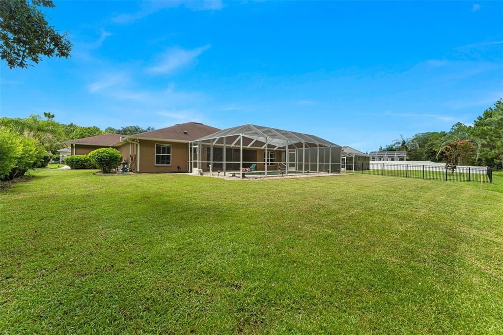 For Sale: $525,000 (4 beds, 2 baths, 1705 Square Feet)