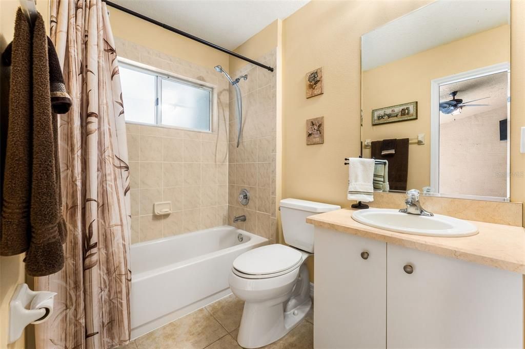 For Sale: $525,000 (4 beds, 2 baths, 1705 Square Feet)