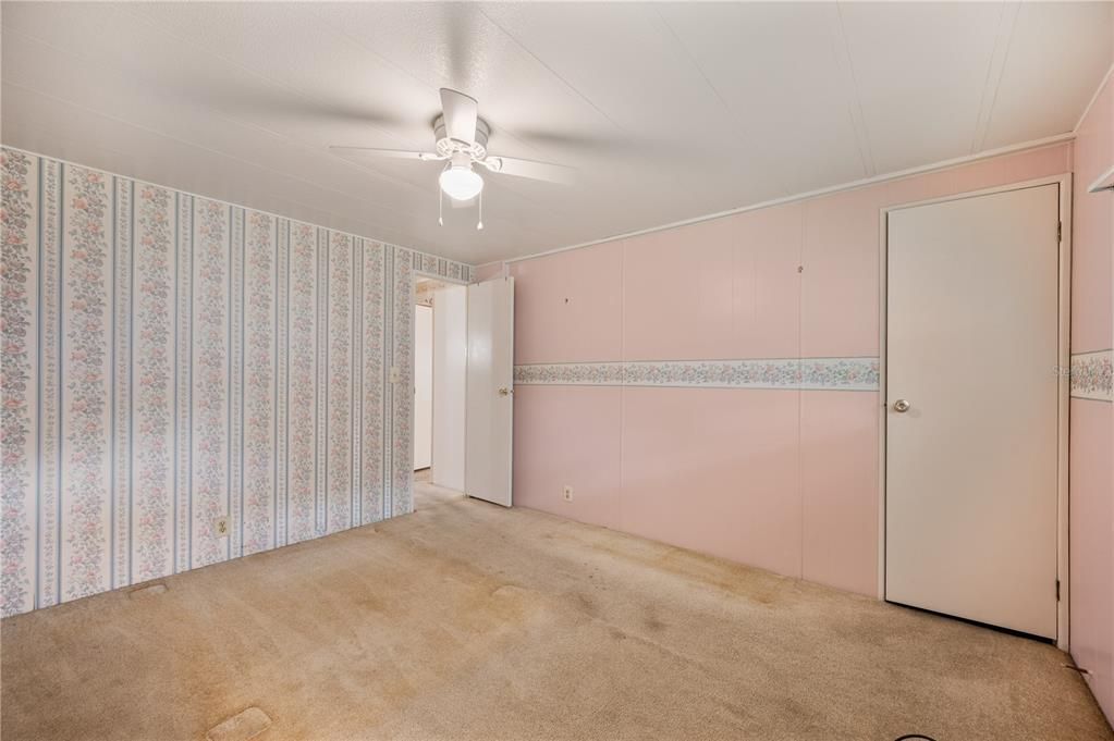 На продажу: $115,000 (2 спален, 2 ванн, 1056 Квадратных фут)