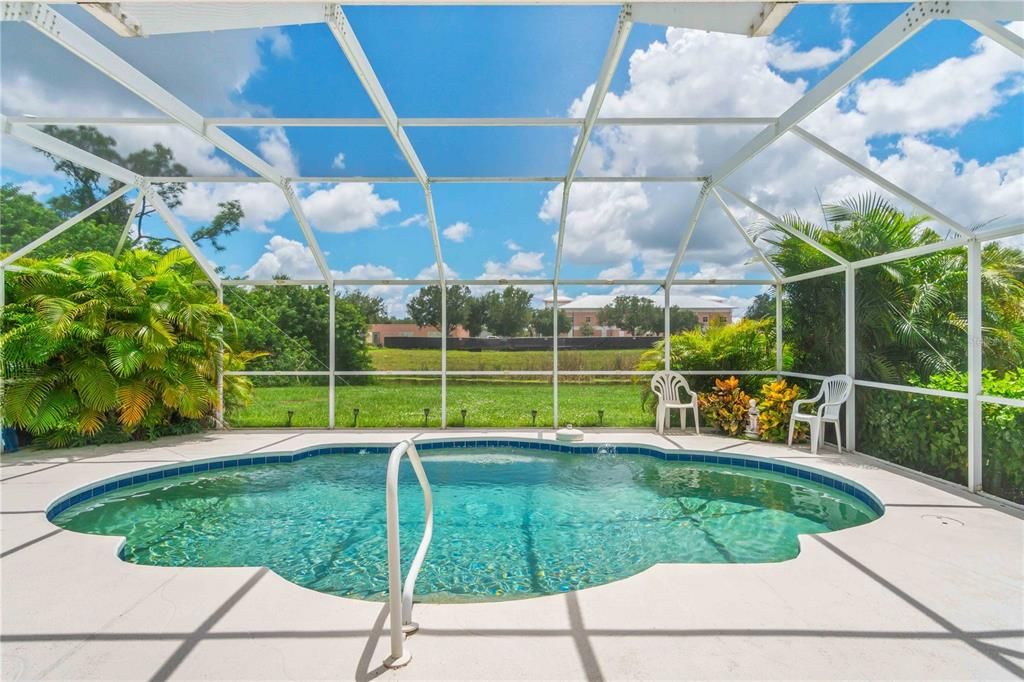 For Sale: $410,000 (3 beds, 2 baths, 1875 Square Feet)