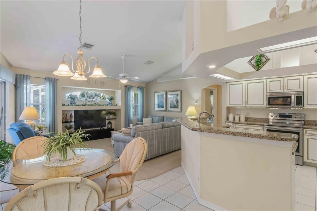 For Sale: $410,000 (3 beds, 2 baths, 1875 Square Feet)