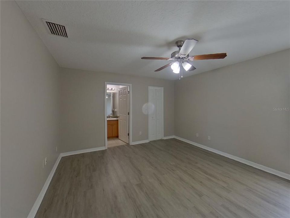 For Rent: $1,929 (3 beds, 2 baths, 1258 Square Feet)