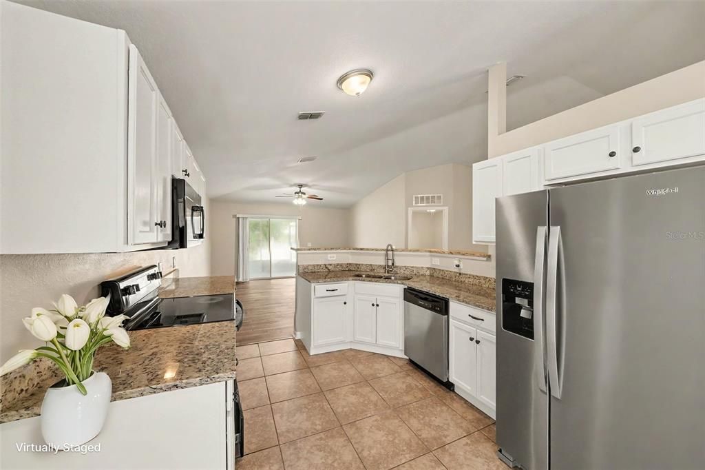 En Venta: $264,900 (3 camas, 2 baños, 1632 Pies cuadrados)