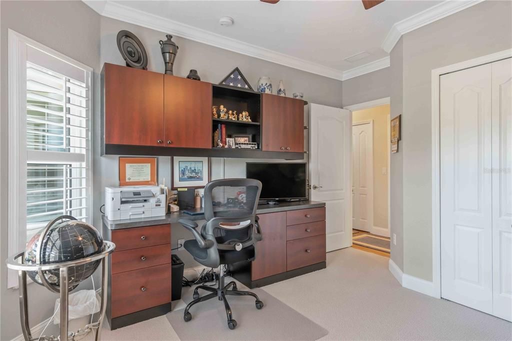 For Sale: $339,900 (2 beds, 2 baths, 1493 Square Feet)
