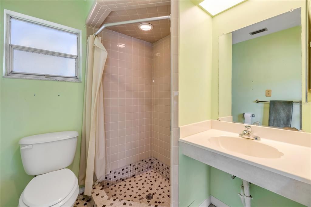 For Sale: $295,000 (4 beds, 2 baths, 2094 Square Feet)