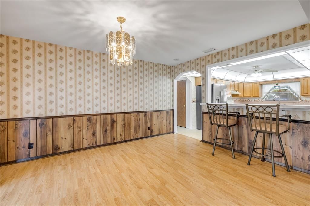 For Sale: $295,000 (4 beds, 2 baths, 2094 Square Feet)