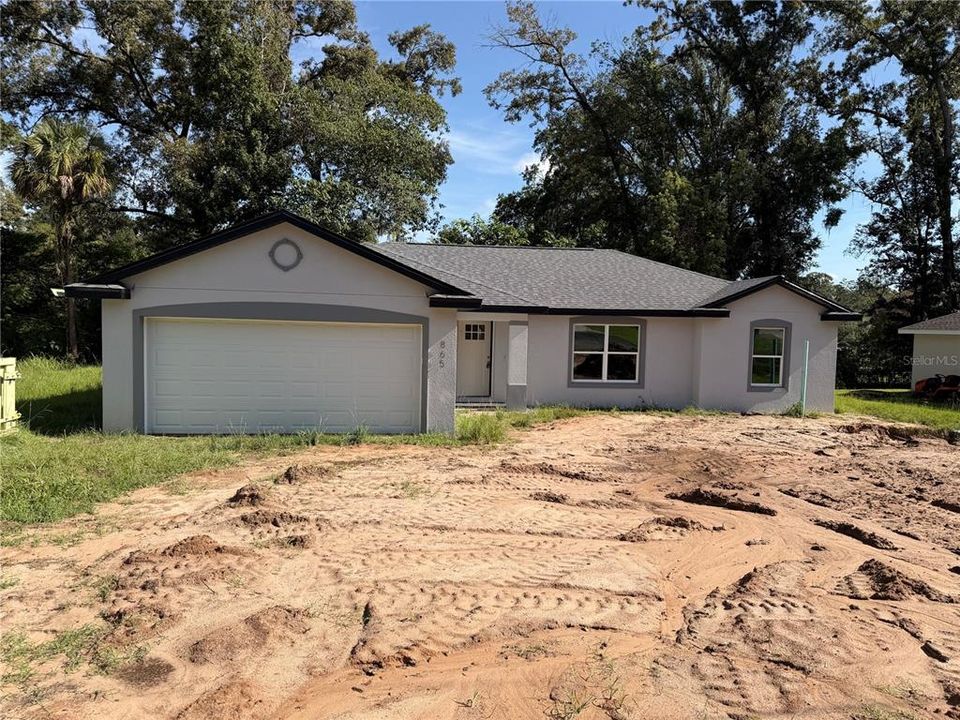 For Sale: $289,900 (3 beds, 2 baths, 1558 Square Feet)