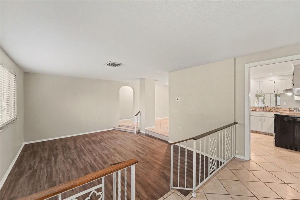 En Venta: $309,900 (3 camas, 2 baños, 1675 Pies cuadrados)