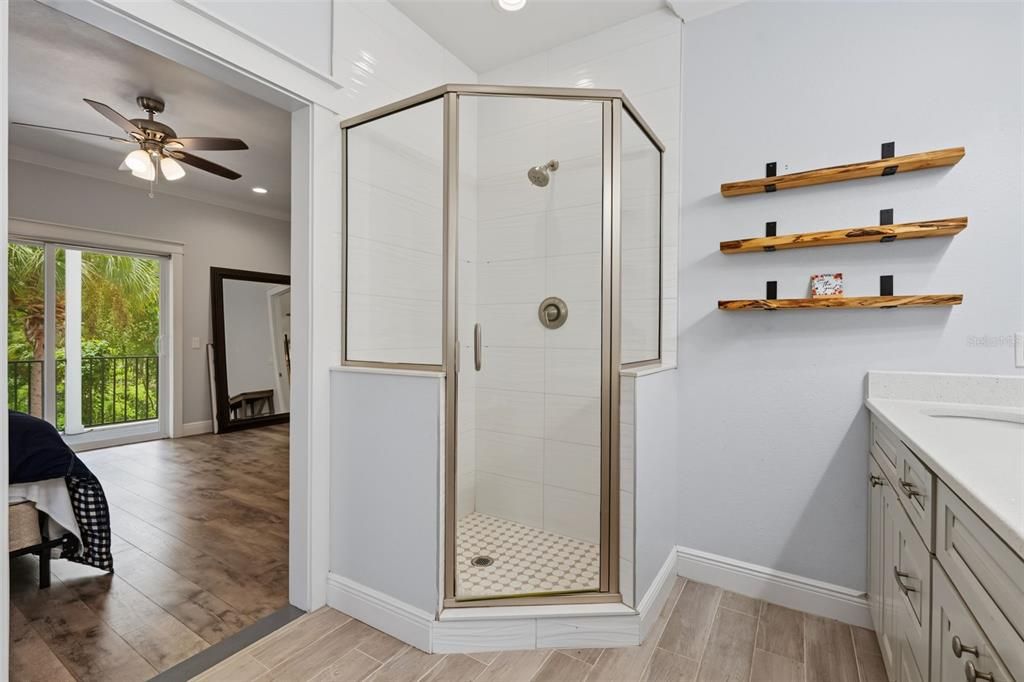 На продажу: $650,000 (3 спален, 2 ванн, 1900 Квадратных фут)