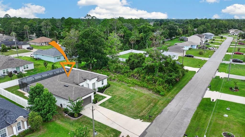 Active With Contract: $399,000 (3 beds, 2 baths, 1675 Square Feet)