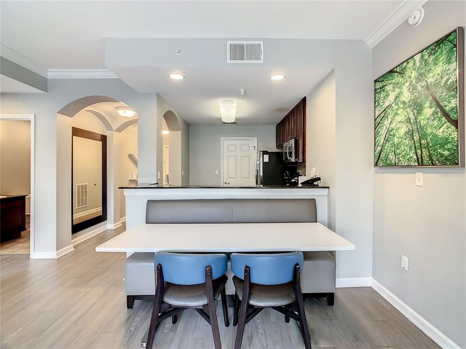 For Sale: $239,000 (3 beds, 3 baths, 1544 Square Feet)