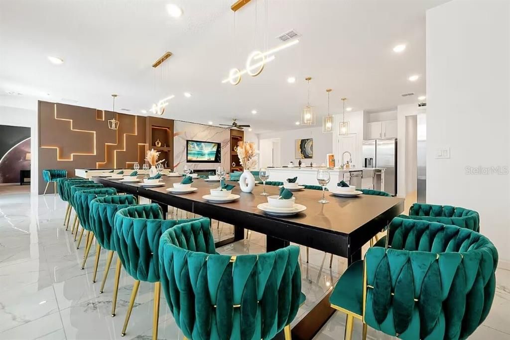 En Venta: $1,600,000 (15 camas, 15 baños, 6249 Pies cuadrados)