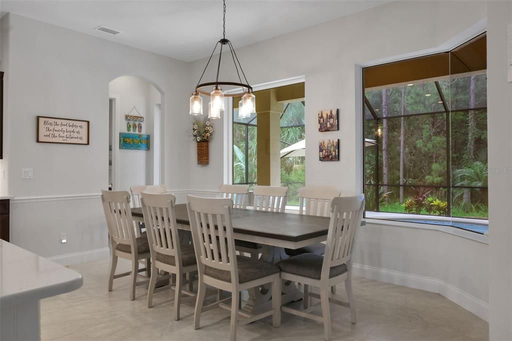 For Sale: $950,000 (3 beds, 3 baths, 2456 Square Feet)