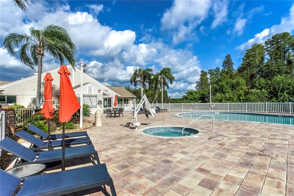 For Sale: $339,000 (3 beds, 2 baths, 1411 Square Feet)