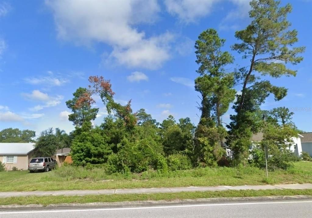 На продажу: $39,900 (0.23 acres)