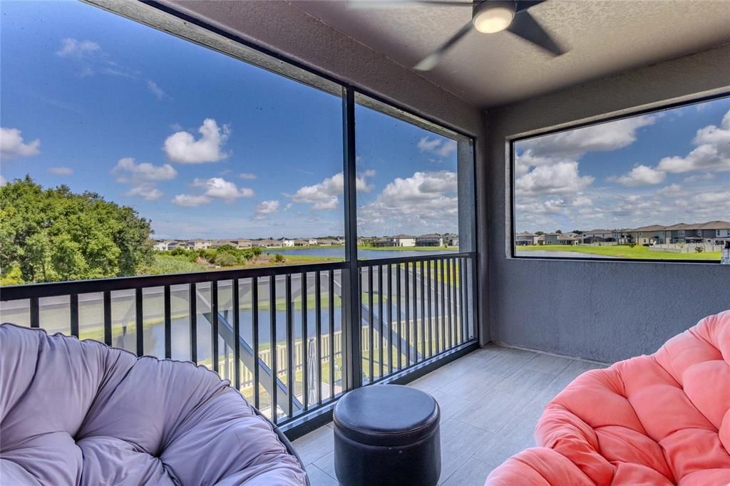 For Sale: $725,000 (5 beds, 4 baths, 3800 Square Feet)