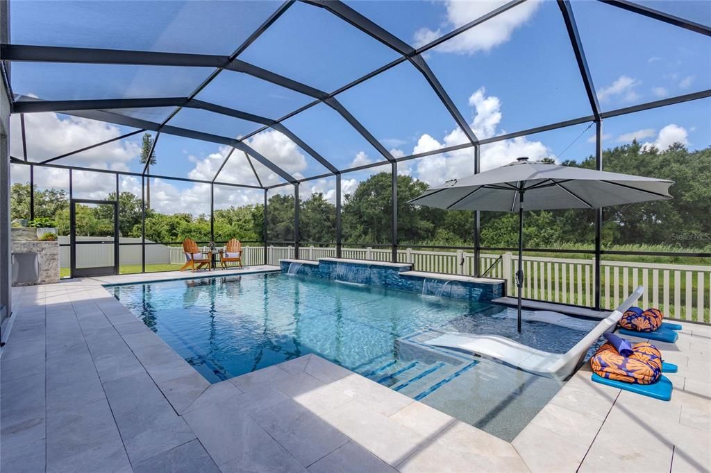 For Sale: $725,000 (5 beds, 4 baths, 3800 Square Feet)