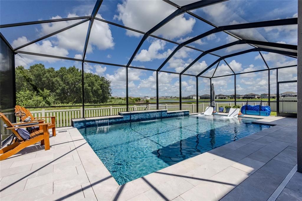 For Sale: $725,000 (5 beds, 4 baths, 3800 Square Feet)