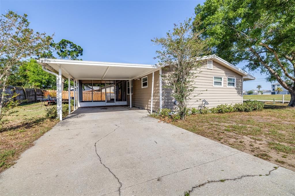 For Rent: $1,575 (3 beds, 1 baths, 1200 Square Feet)