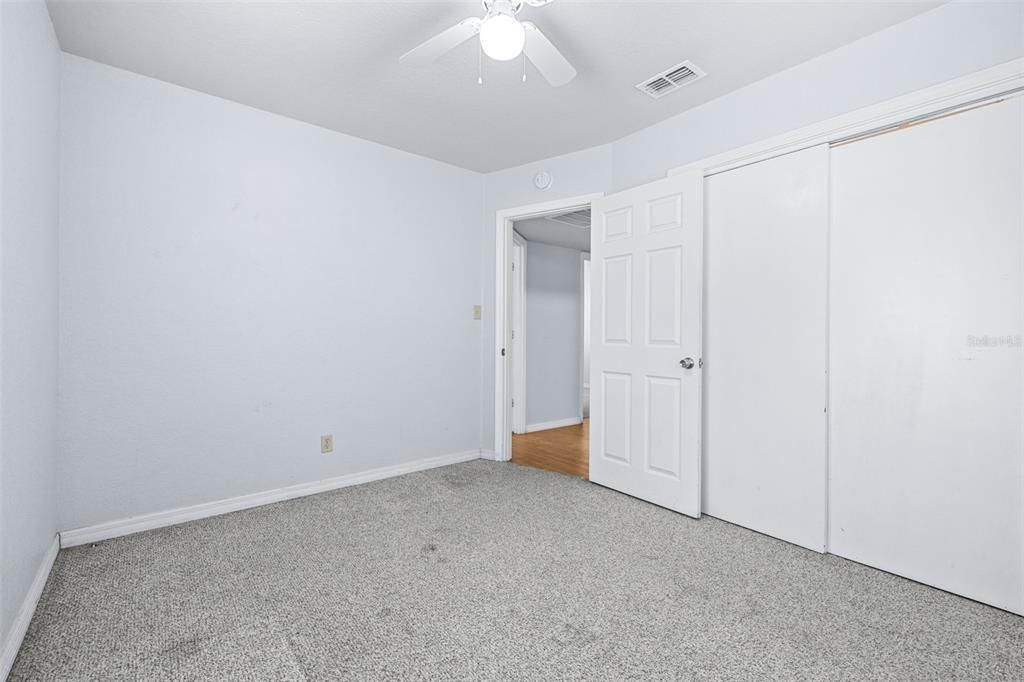 For Rent: $1,575 (3 beds, 1 baths, 1200 Square Feet)