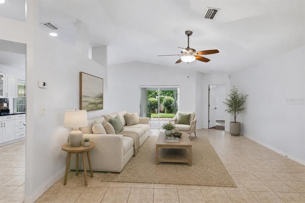For Sale: $475,000 (3 beds, 2 baths, 1725 Square Feet)